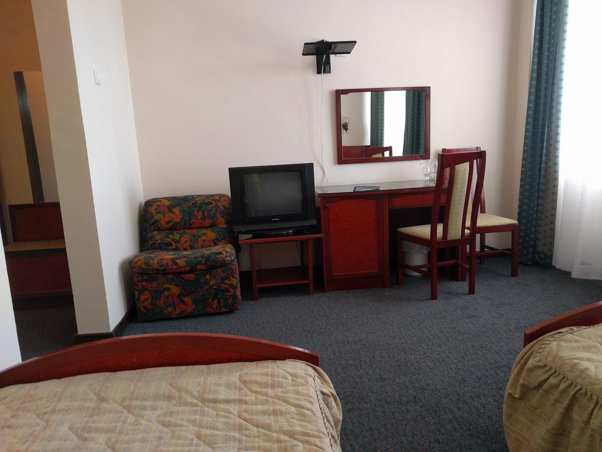 Hotel Vodno Skopje Luaran gambar