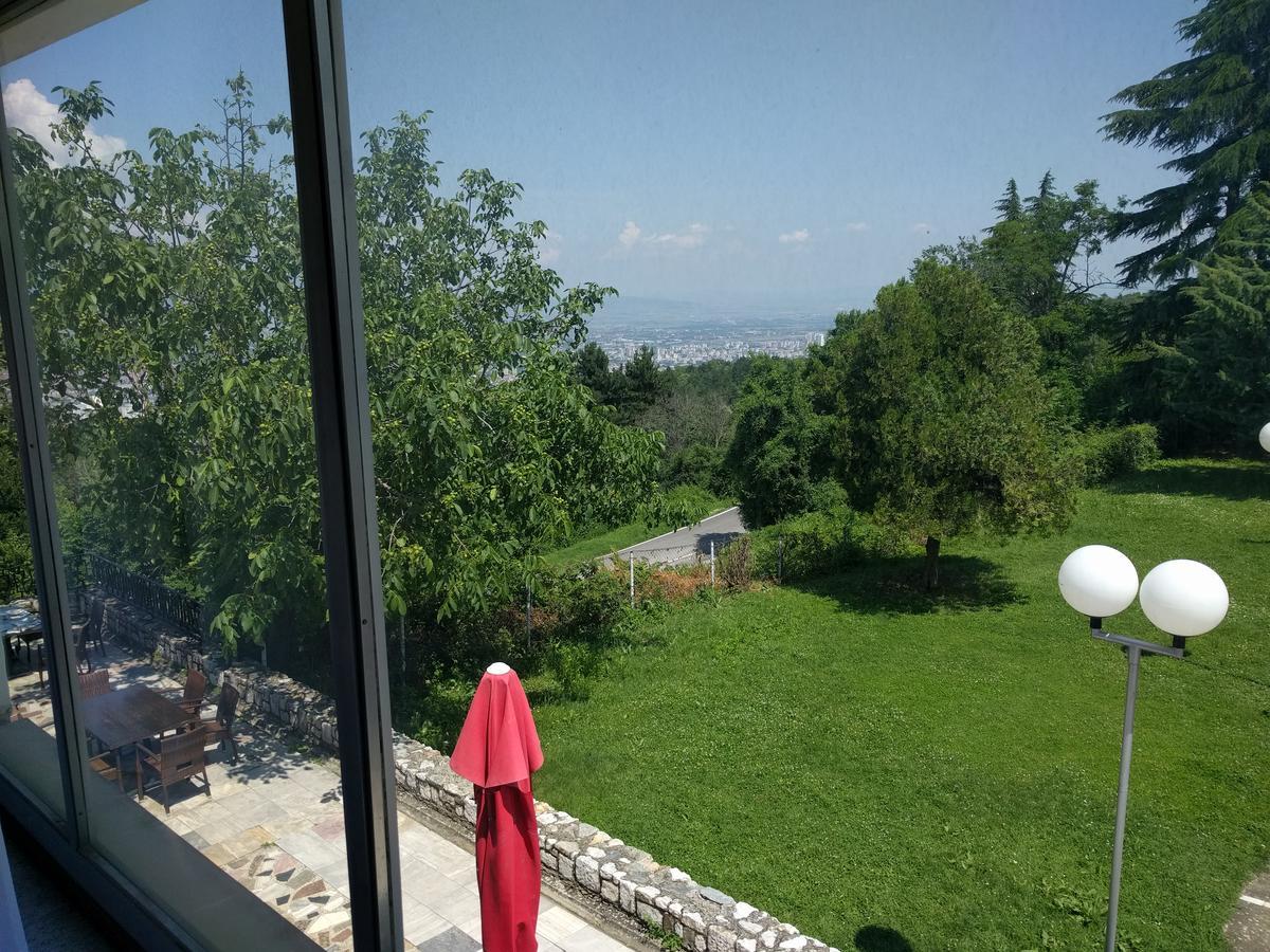 Hotel Vodno Skopje Luaran gambar