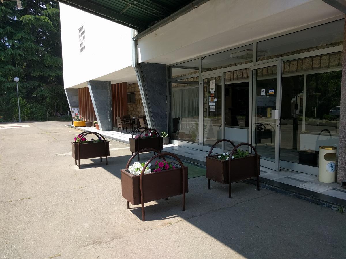 Hotel Vodno Skopje Luaran gambar
