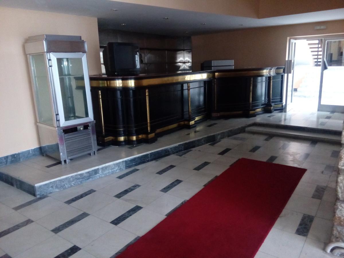 Hotel Vodno Skopje Luaran gambar