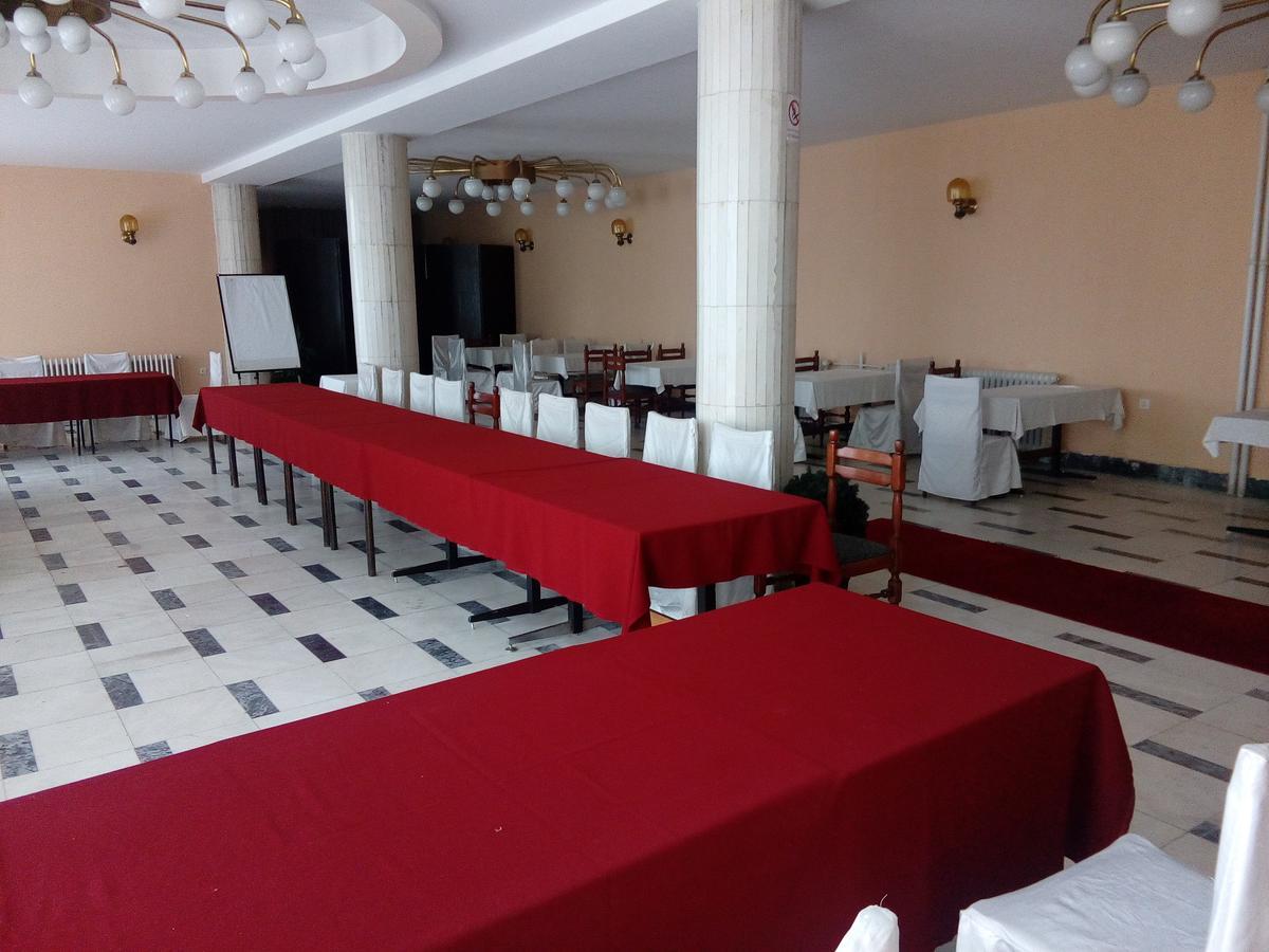 Hotel Vodno Skopje Luaran gambar