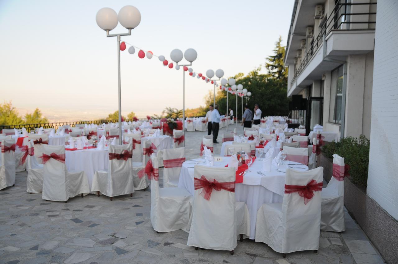 Hotel Vodno Skopje Luaran gambar